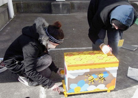 図版：ミツバチ巣箱の製作