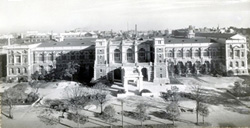 完成した旧最高裁判所庁舎。昭和24（1949）年11月。全景