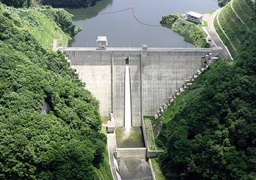 図版：砂子沢ダム（秋田県2010年竣工）