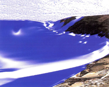 図版：陸上へ遡上する津波のシミュレーション結果の可視化例