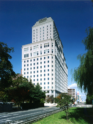 図版：マルイト札幌ビル，ホテルモントレ エーデルホフ札幌