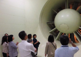 On a tour of the wind-tunnel experiment facility at the Kajima Technical Research Institute