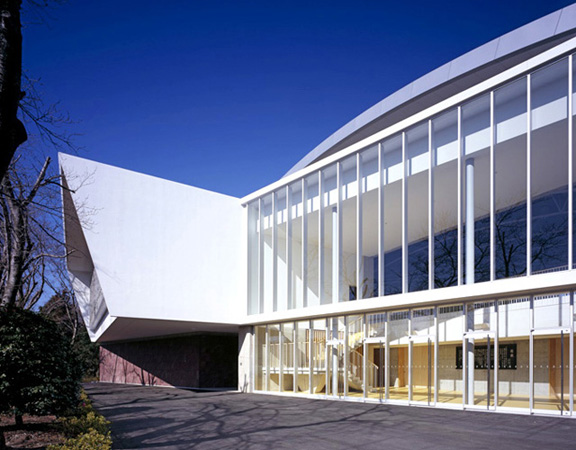 Gymnasium in Nishogakusha Highschool