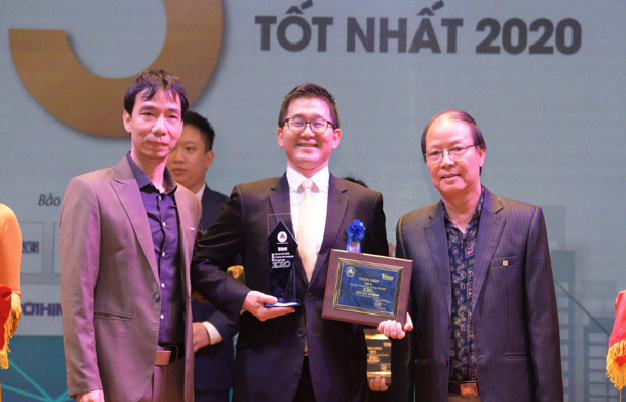 General Manager Tanaka, AEON MALL Vietnam, who participated in the award ceremony
