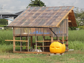 写真：羽生のヤギ小屋