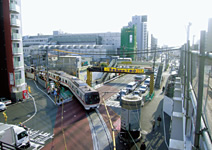 図：第一京浜の踏切遮断による渋滞状況（2006年当時）
