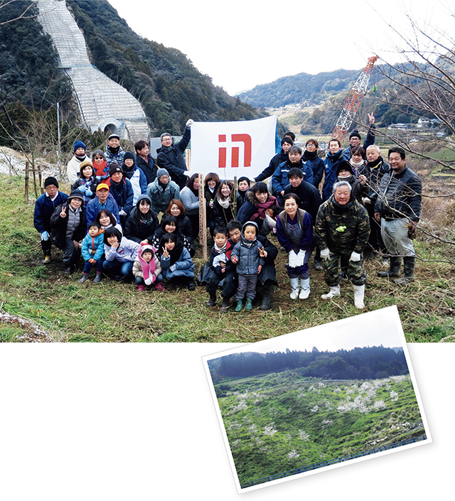 写真：長崎県訪問を歓迎する桜