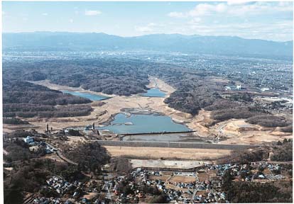 �R�������r