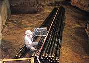 鋼管は直径114mm、長さ12〜12.5m