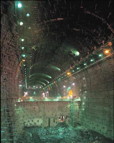 2000�N6�����@10�x���`�@�풆