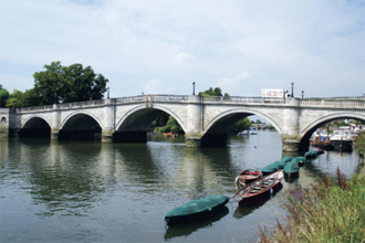 写真：リッチモンド橋