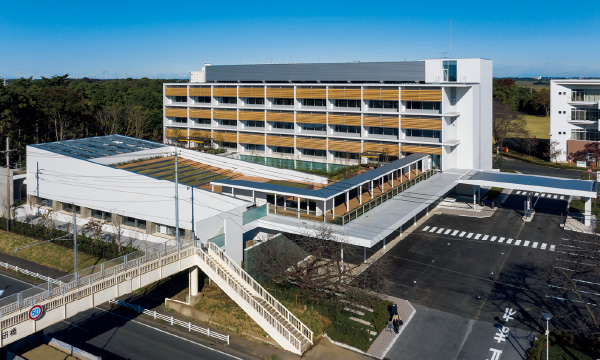 図版：電力中央研究所 我孫子地区 新本館全景