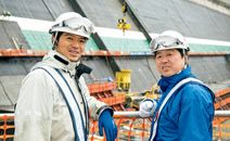 写真：和田篤課長（写真左）と渡部貴裕次長