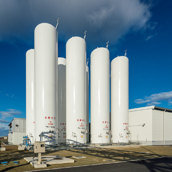 図版：福島水素エネルギー研究フィールド，水素ガス貯蔵充填建屋