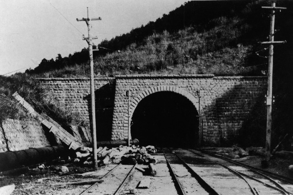 図版：東海道本線・丹那トンネル