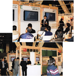 ��2��}���ّ����W�̓��Ѓu�[�X