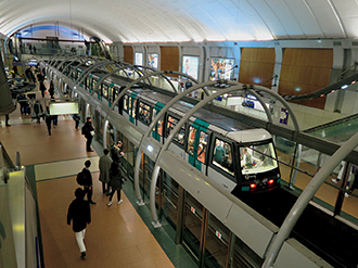 写真：14号線シャトレ駅