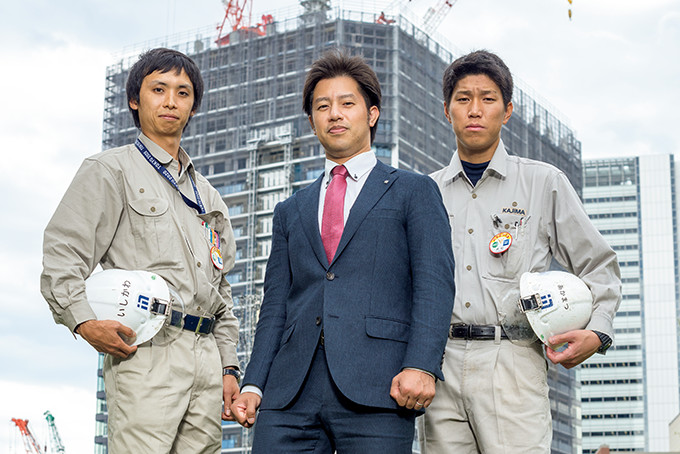 写真：石川勇太郎（左）、鹿田康晴（中）、赤松政成（右）