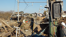 写真：津波被害を受けた旧東名駅