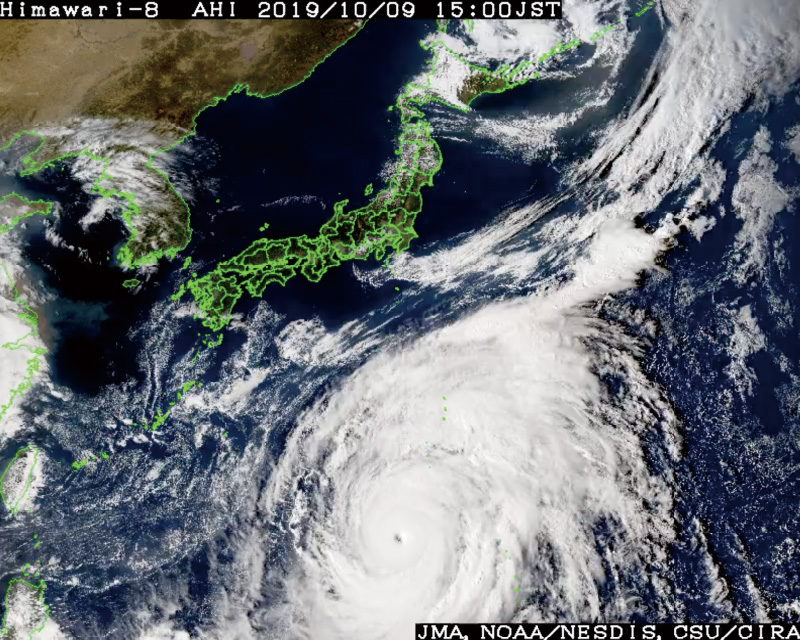 図版：気象衛星ひまわり8号が捉えた令和元年東日本台風（2019年台風19号）