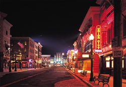 ��ɂ̓��C�g�A�b�v����C���z�I�ȕ��͋C��