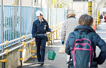 写真：清掃の様子