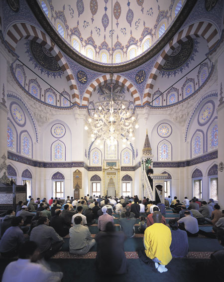 �C�X�������k�̐l�X