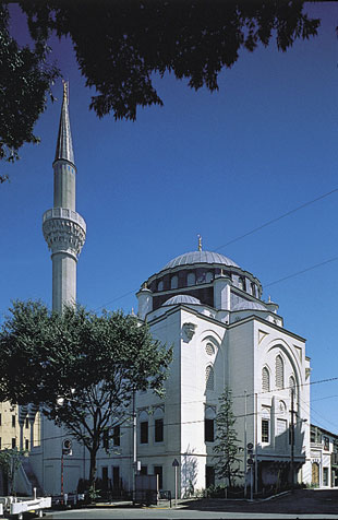 ���c�}���c������X�؏㌴�w����k��3���ʁB��m���ʂ艈���ɂ���