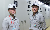 写真：大山淳平設備課長（左）と荒川和之設備課長