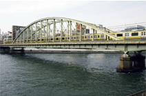 写真：総武線隅田川橋梁