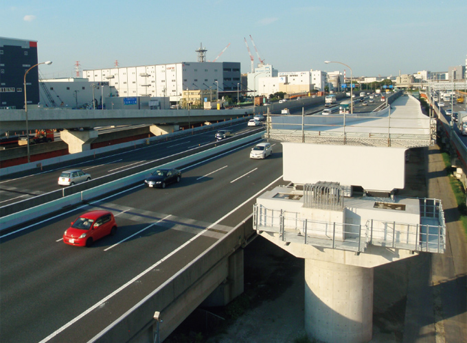 写真：高谷ジャンクション橋東工事の竣工風景