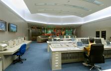 �����d�́@�l�����q�͔��d��