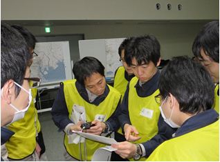 社員寮での初動活動訓練