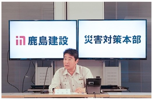 図版 災害対策本部会議での桐生社長による総括