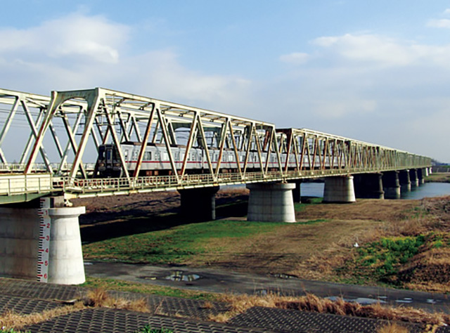 東武鉄道伊勢崎線利根川橋梁