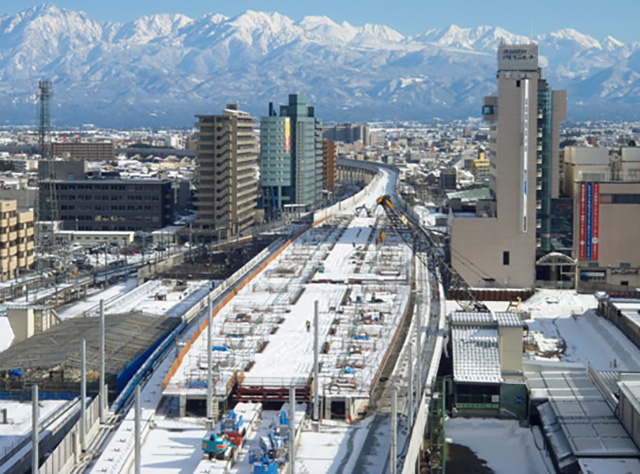 北陸新幹線 富山駅高架橋