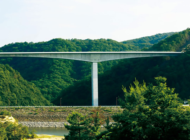 新名神高速道路 川下川橋