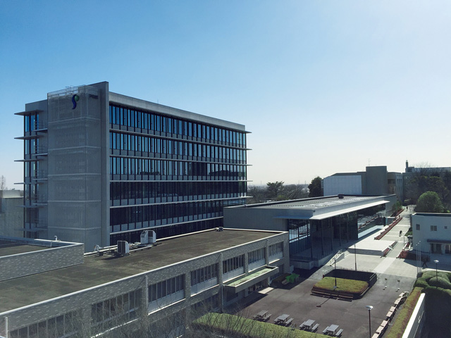 専修大学 生田2・3号館
