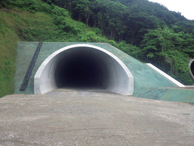 高松自動車道 大坂トンネル