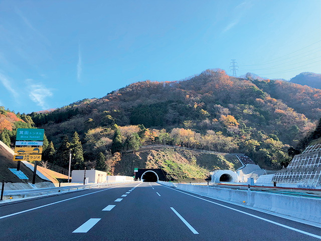 新名神高速道路 箕面トンネル西工事