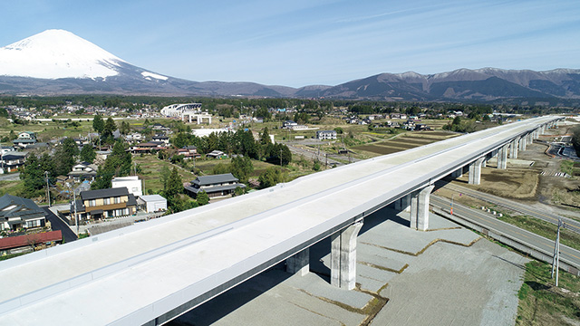 新東名高速道路 仁杉高架橋他１橋（PC上部工）