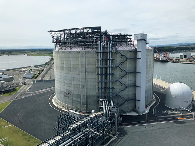 日立LNG基地2号LNGタンク