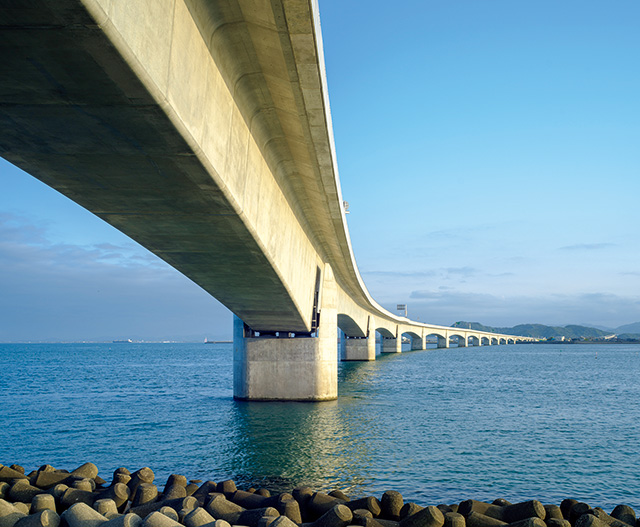 徳島南部自動車道 吉野川サンライズ大橋