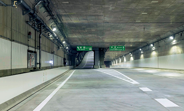 常磐工区開削トンネル工事／常磐工区西除川河川構造物等復旧工事