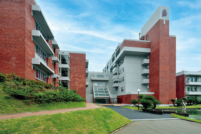 東京薬科大学 研究1･2号館（リニューアル）