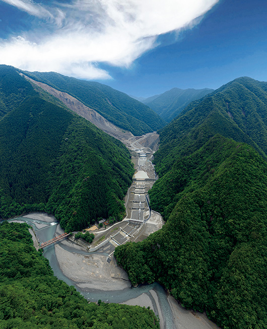 赤谷地区河道閉塞対策工事