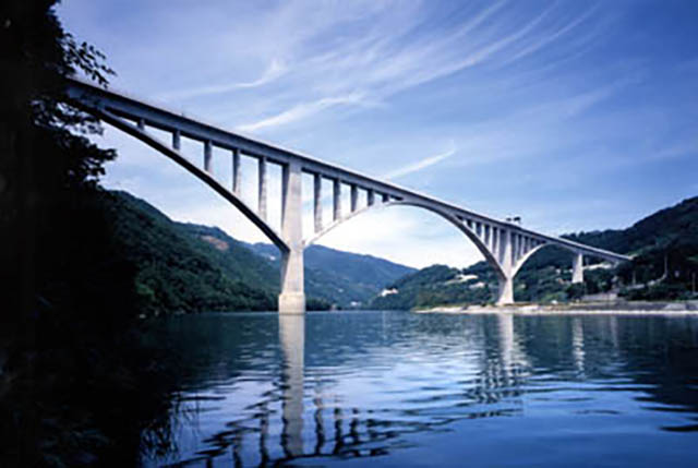 池田へそっ湖大橋