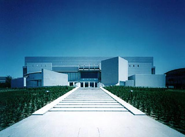 宮崎県立美術館
