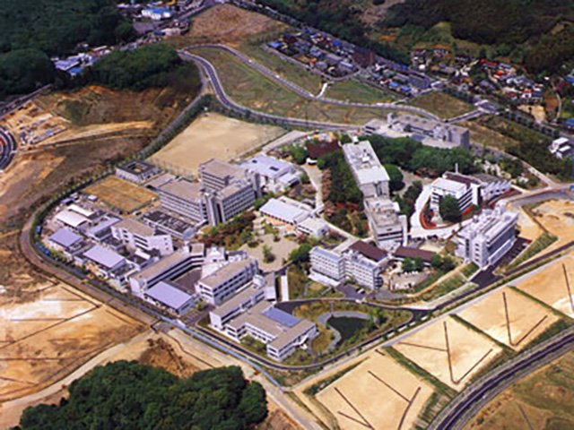 多摩美術大学八王子キャンパス