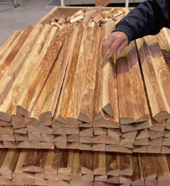 図版：製材後の端材